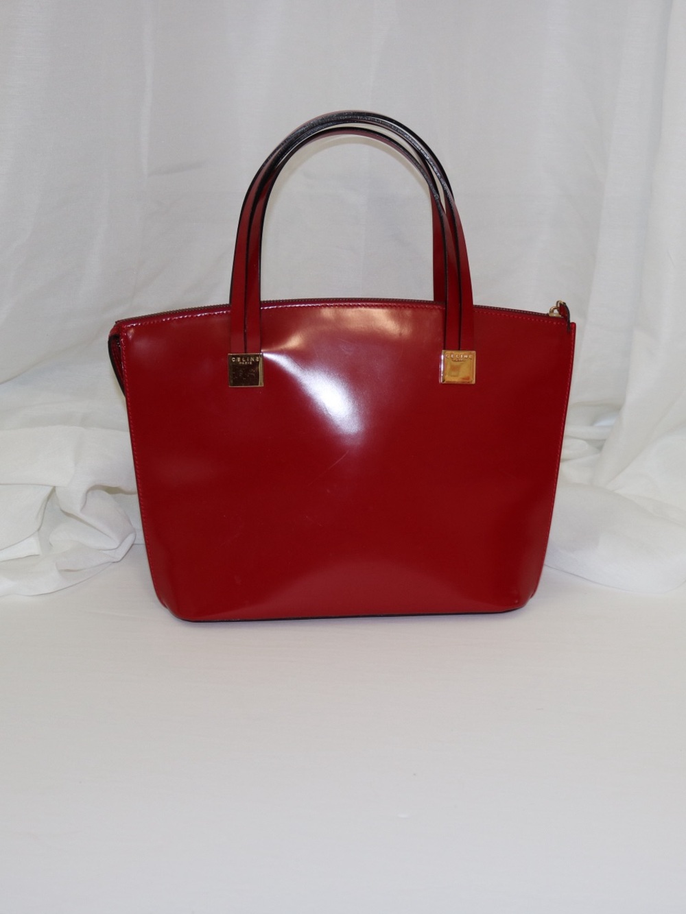 Celine Red Patent Leather Tote Handbag - Elegant Everyday Style